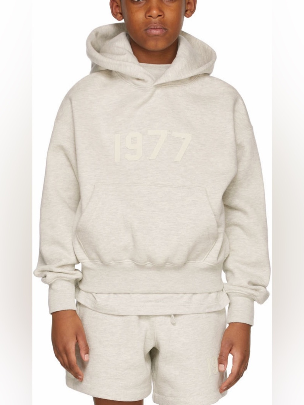 ESSENTIALS fear of god unisex youth hoodie cream grey size 6/7